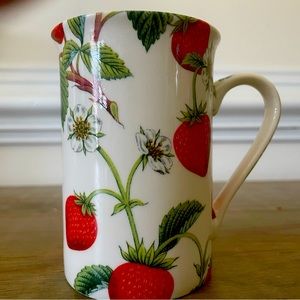 Kent pottery, strawberry mug, porcelain
